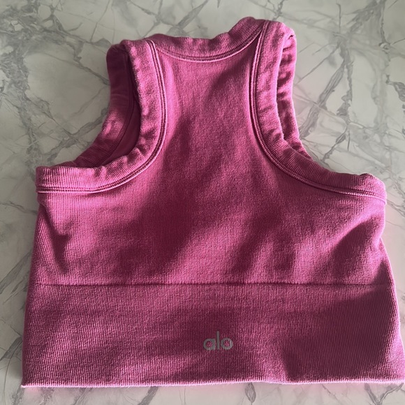 Ribbed Alo bra/top raspberry - Picture 2 of 2